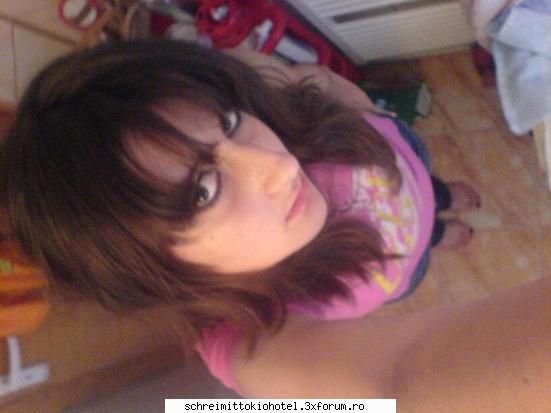 mic(asta-s io) m-am supy   stiu k-s proasta...    si poate frumoasa, desi vad(te rog