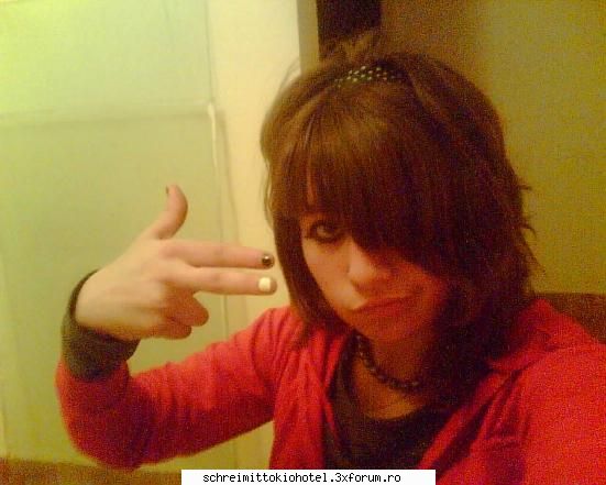 ^^^Aaaaaa aterizez sh YO p aici...O.o^^^ - aha..din iad da - --= Poze cu noi =--