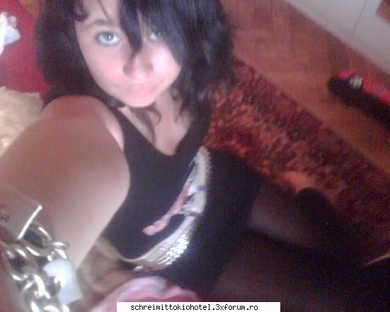 ^^^Aaaaaa aterizez sh YO p aici...O.o^^^ - ~screamo hardcore bublles - --= Poze cu noi =--