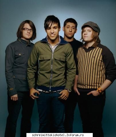 Fall out Boy - Biografie Membrii trupei Fall Out Boy au decis sa - \m/ Rock-Punk \m/