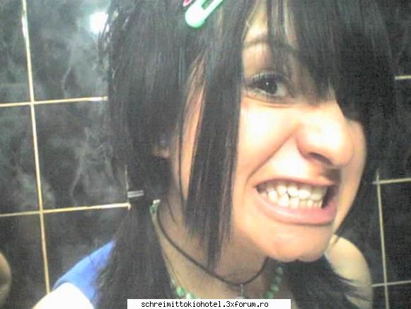 FoB-GirL - eu cu fatza de sharcalac:)) - --= Poze cu noi =--