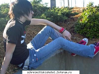 Poze cu EMO people - ioana kaulitz - ==> EMOtional People <==