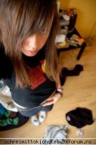 Poze cu EMO people - mE_viCioUs_GiRL - ==> EMOtional People <==