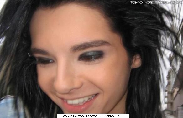 Tokio Hotel-Break Away - Break Away I've got other plans today Don't need - .."Lyr!cs"..